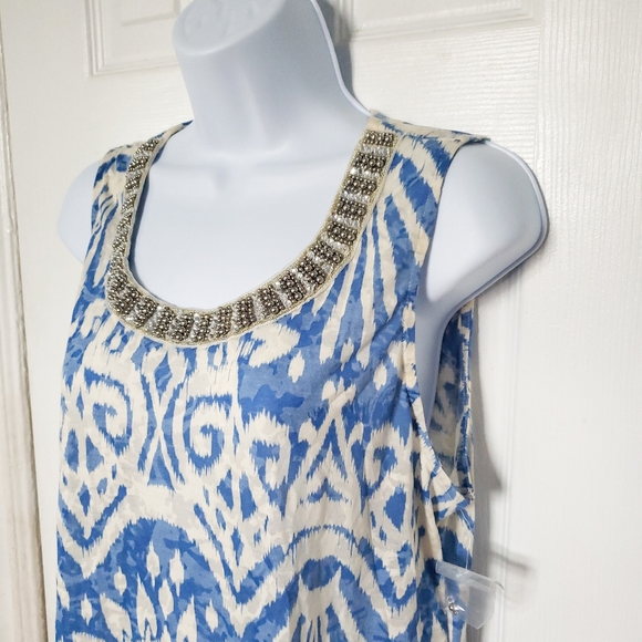 NEW! Beaded Neckline and Print Blouse - XL - Picture 4 of 6